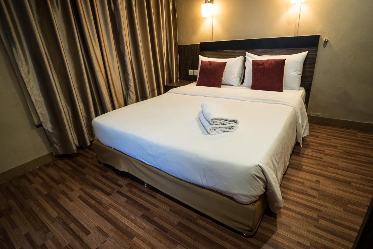 V Hotel Johor Bahru Zewnętrze zdjęcie