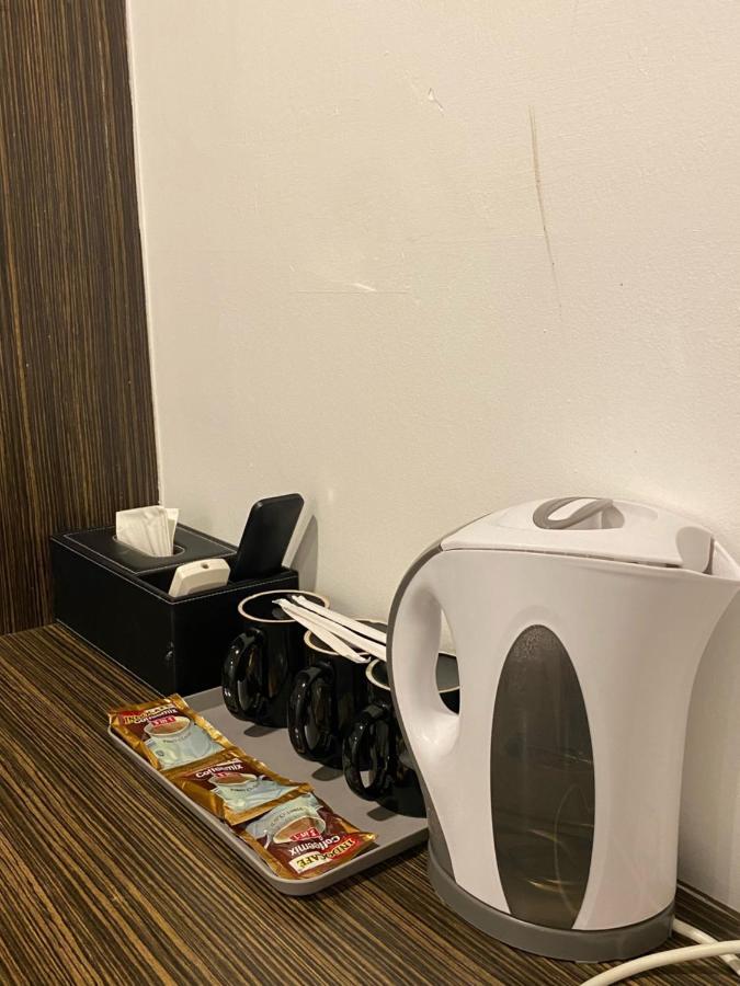 V Hotel Johor Bahru Zewnętrze zdjęcie