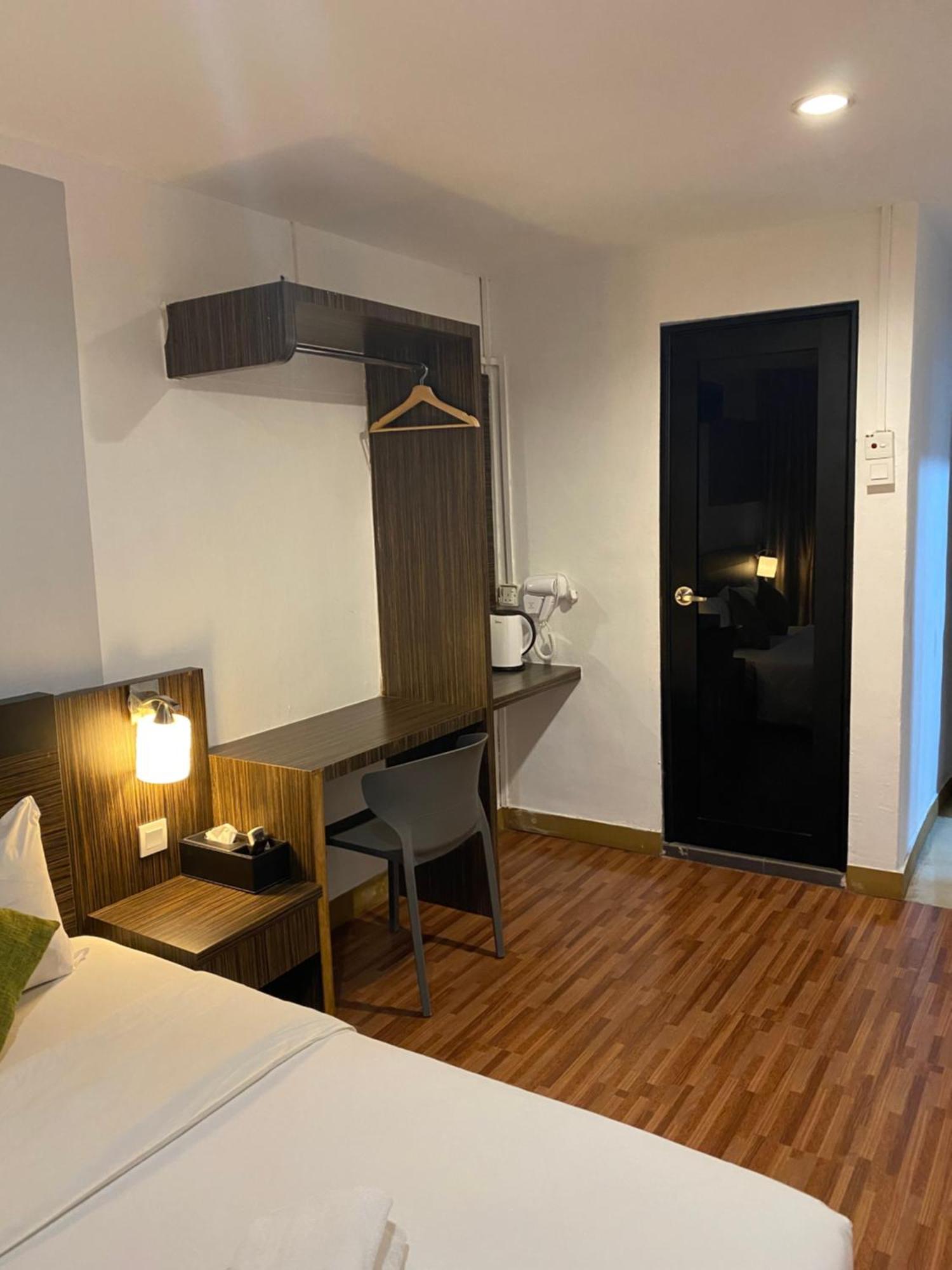V Hotel Johor Bahru Zewnętrze zdjęcie