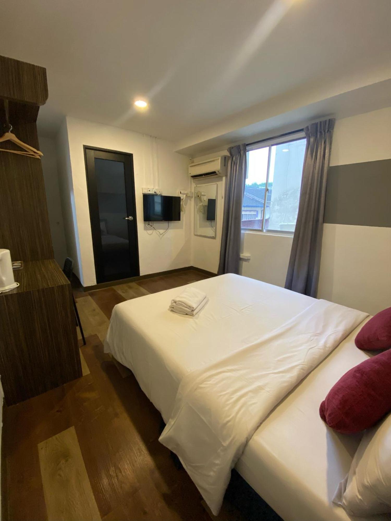 V Hotel Johor Bahru Zewnętrze zdjęcie