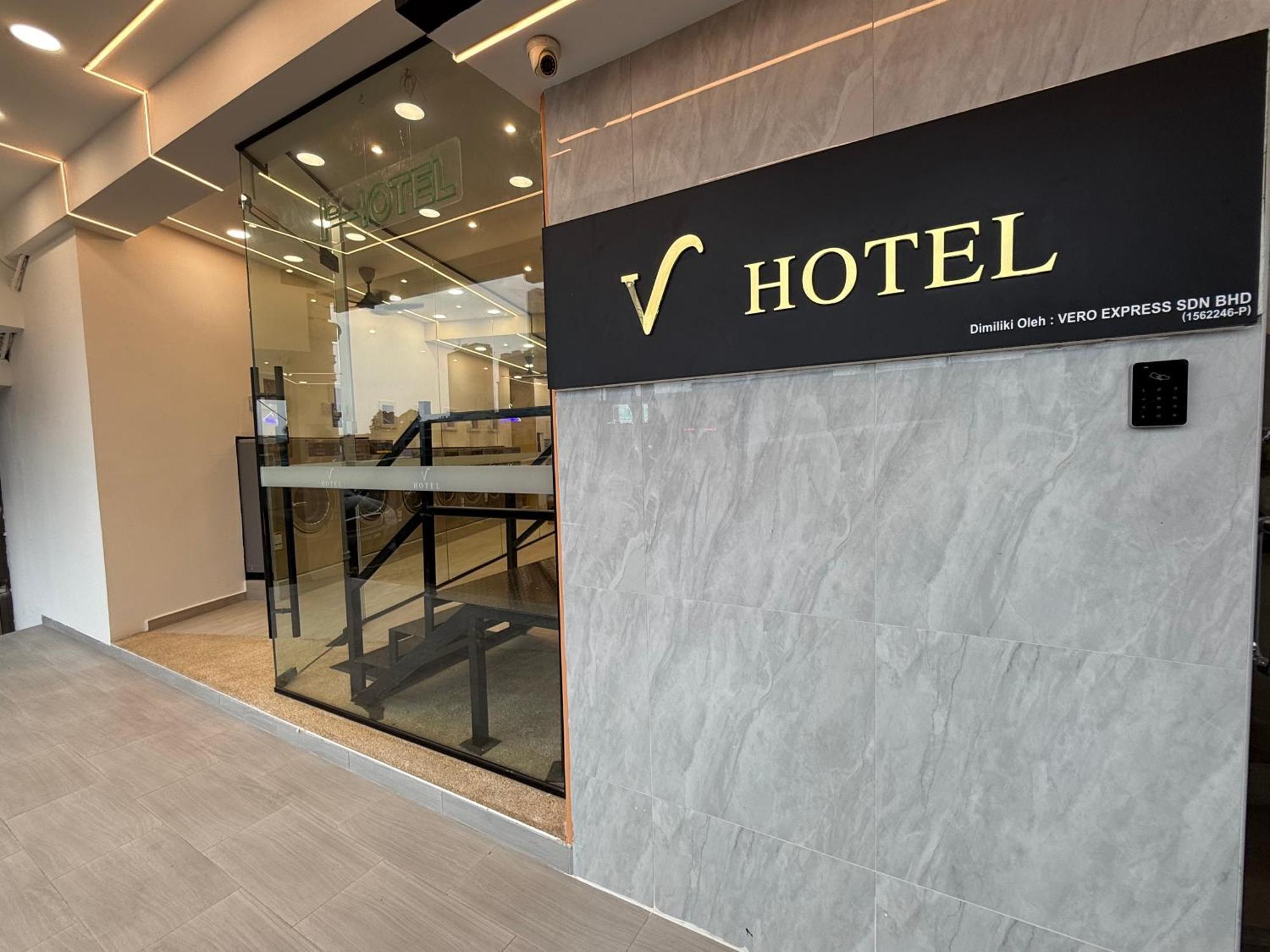 V Hotel Johor Bahru Zewnętrze zdjęcie