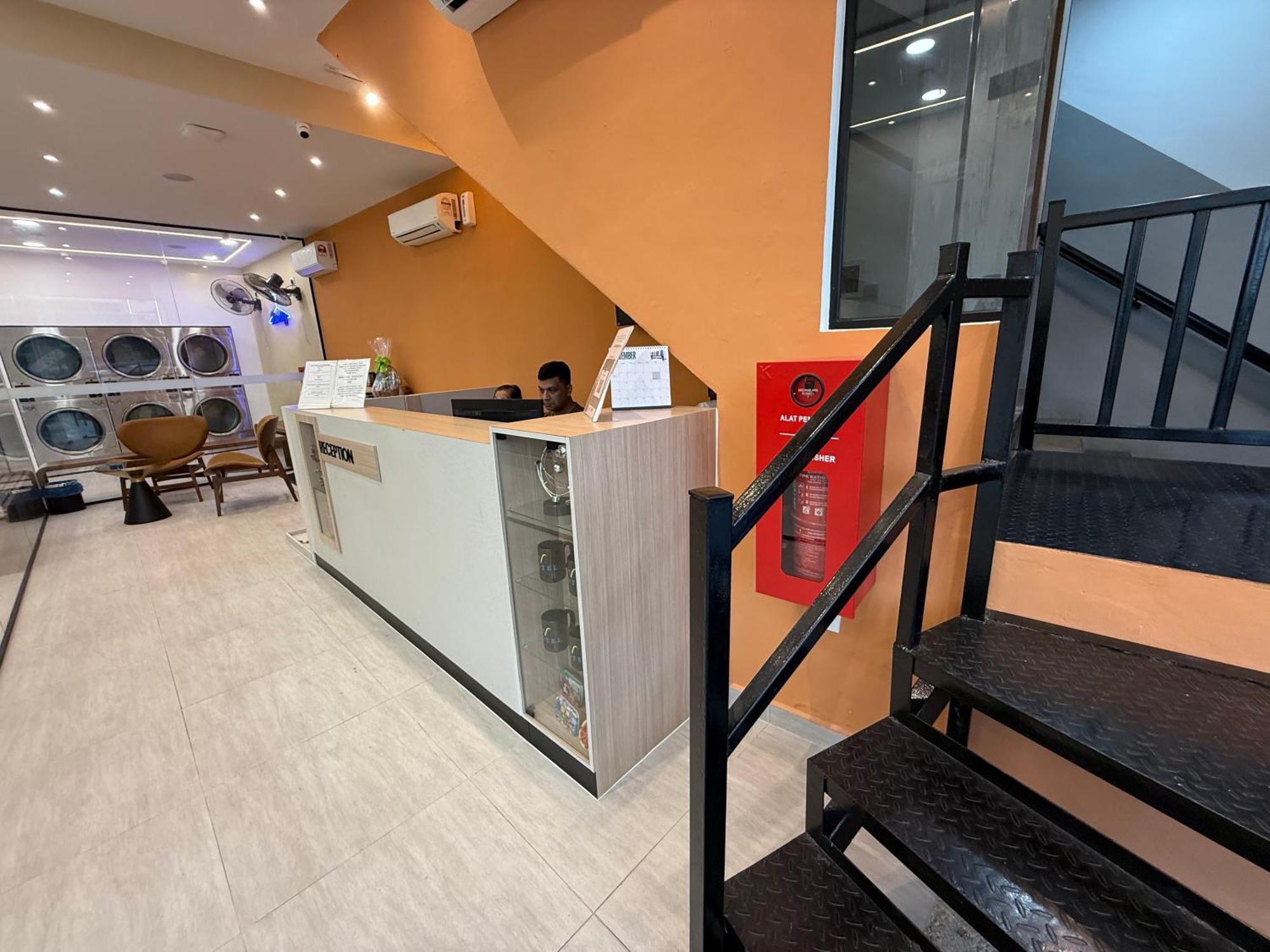 V Hotel Johor Bahru Zewnętrze zdjęcie